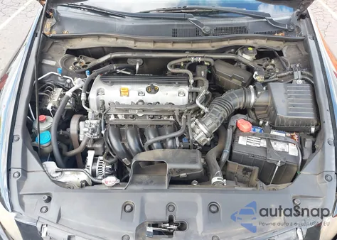 2011 Honda Accord 2.4 Ex-L from USA, damaged, VIN 1HGCP2F8XBA028789